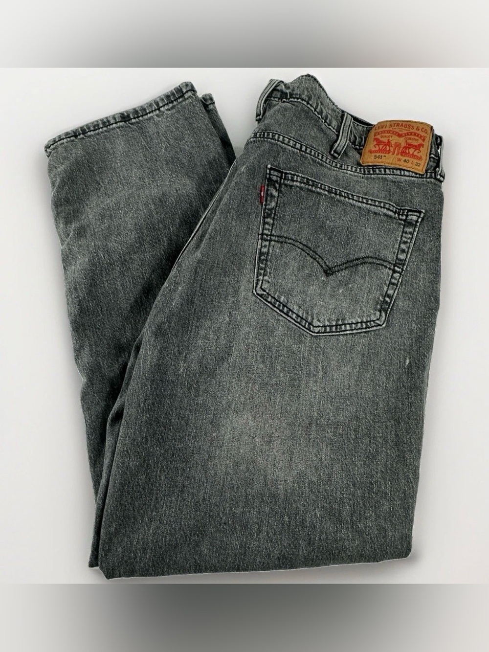 Levi's 541 Athletic Taper Jeans Men's 40x32 Gray Black Wash Denim Cotton